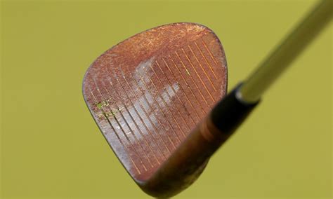 tiger woods rusty wedge